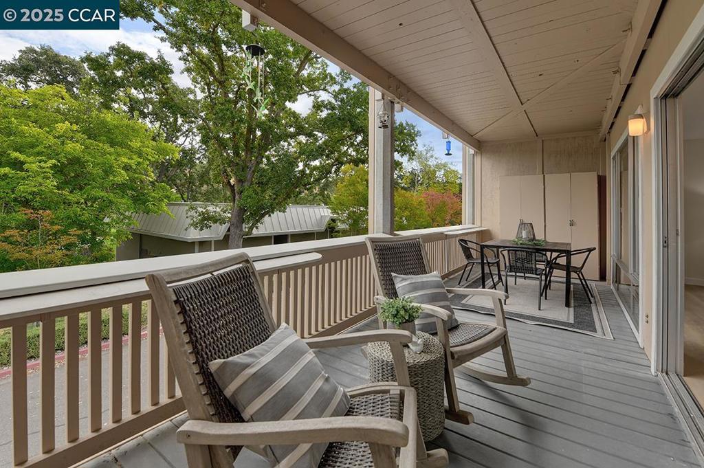 ROSSMOOR - Residential