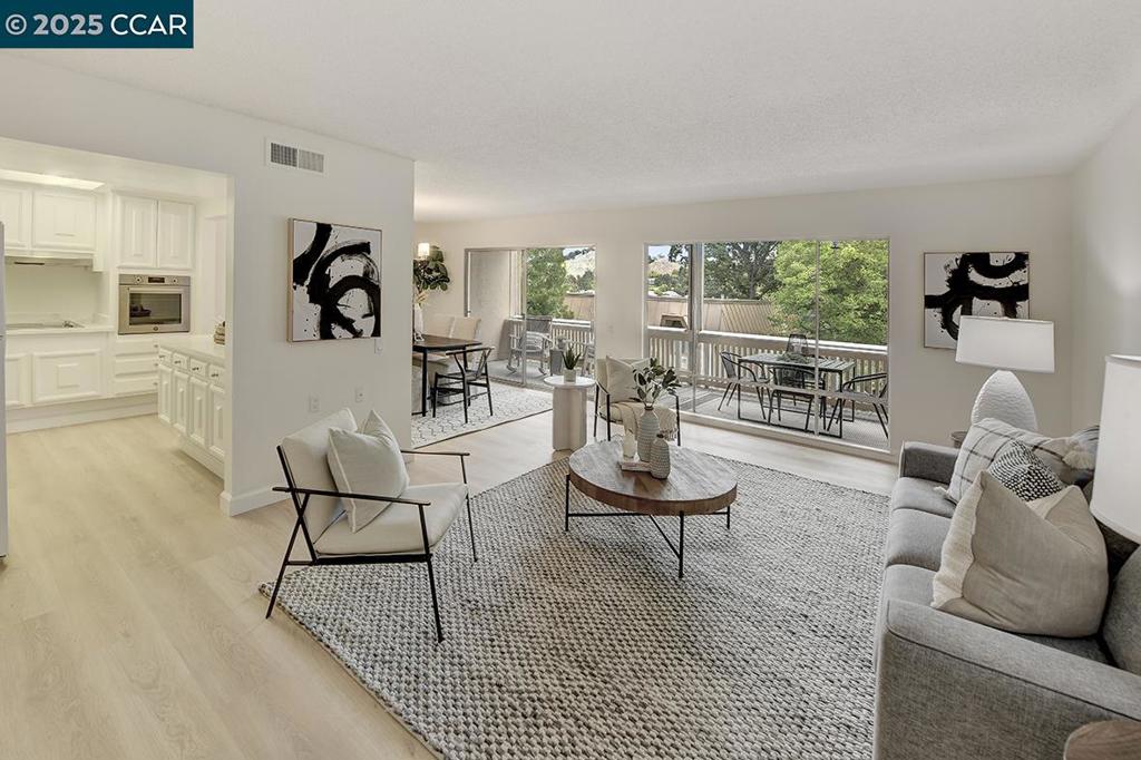 ROSSMOOR - Residential