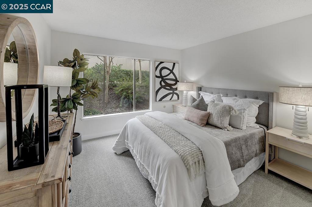 ROSSMOOR - Residential