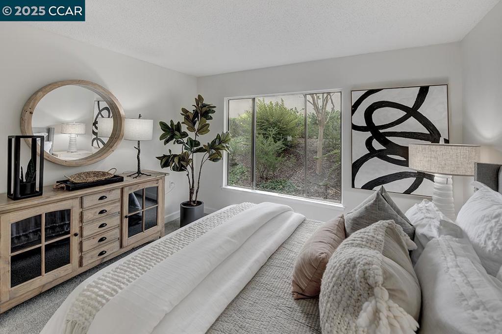 ROSSMOOR - Residential