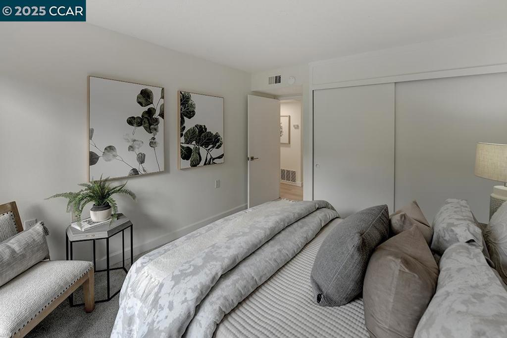 ROSSMOOR - Residential