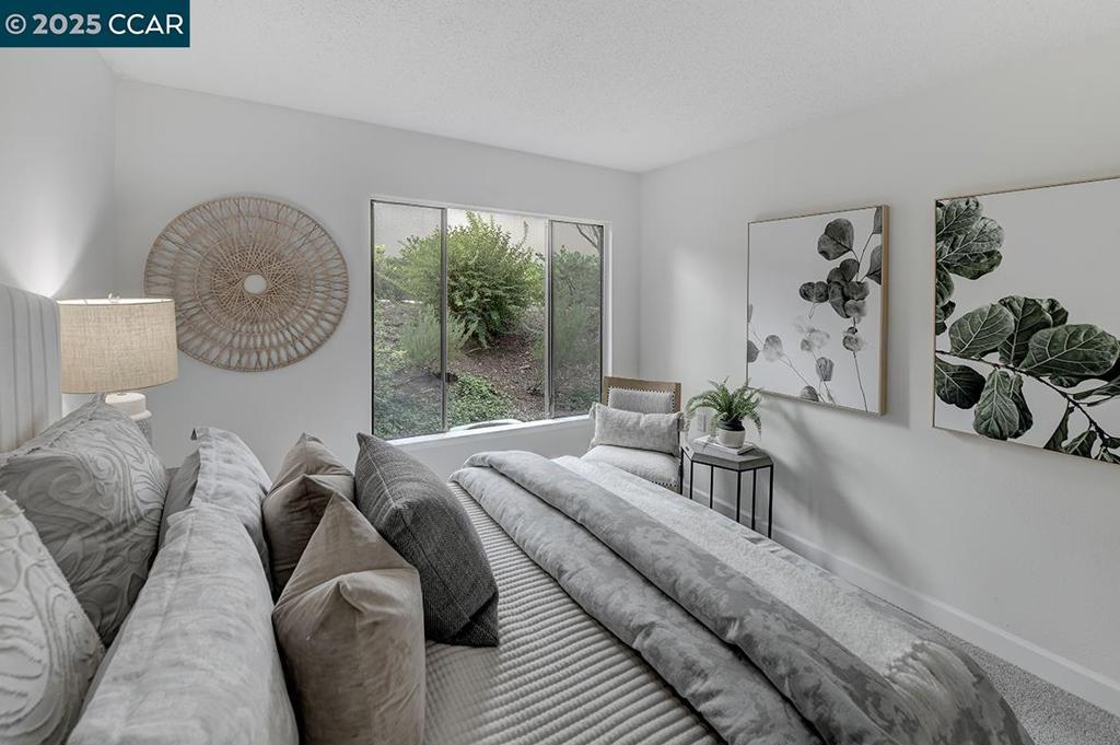 ROSSMOOR - Residential