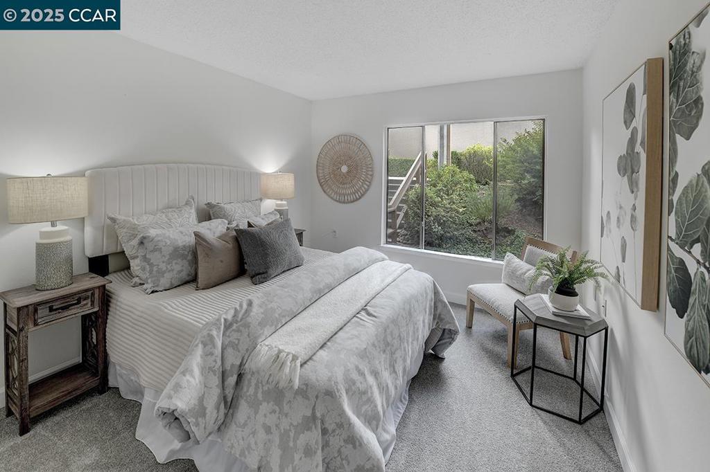 ROSSMOOR - Residential