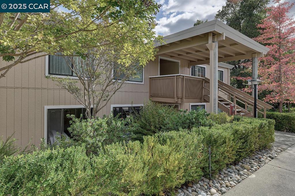 ROSSMOOR - Residential