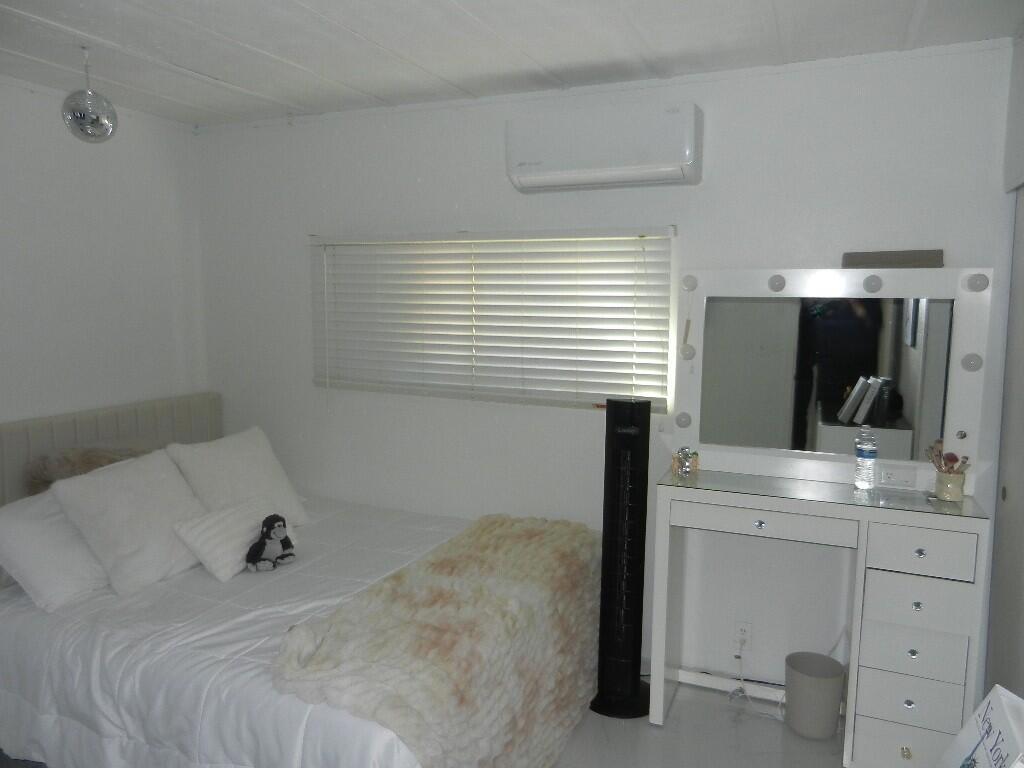 Vista Del Mar - Residential