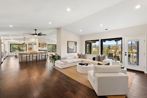 Tiny photo for 1080 Landavo Rancho Rd Rd, Escondido, CA 92027 (MLS # 260005362SD)