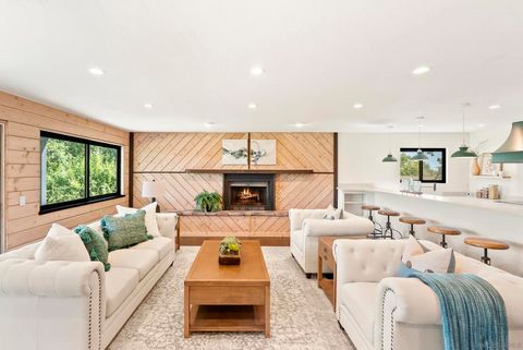 Tiny photo for 1080 Landavo Rancho Rd Rd, Escondido, CA 92027 (MLS # 260005362SD)