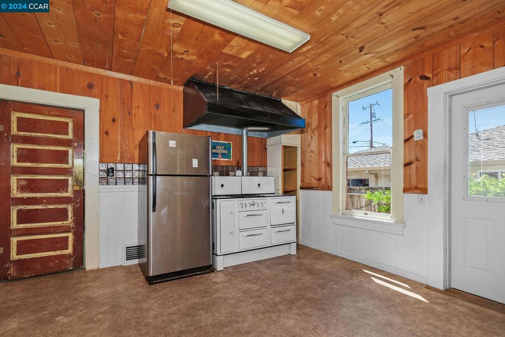 ESTUDILLO TRACT - Residential