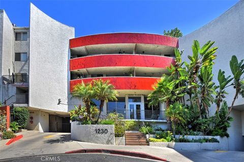 Photo of 1230 Horn Avenue #414, West Hollywood, CA 90069 (MLS # SR26148521)
