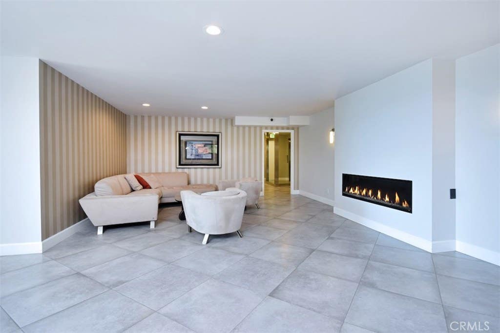 Photo of 1230 Horn Avenue #414, West Hollywood, CA 90069 (MLS # SR26148521)