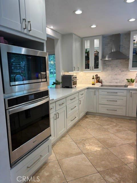 Photo of 459 E Yale Loop #31, Irvine, CA 92614 (MLS # OC26135952)