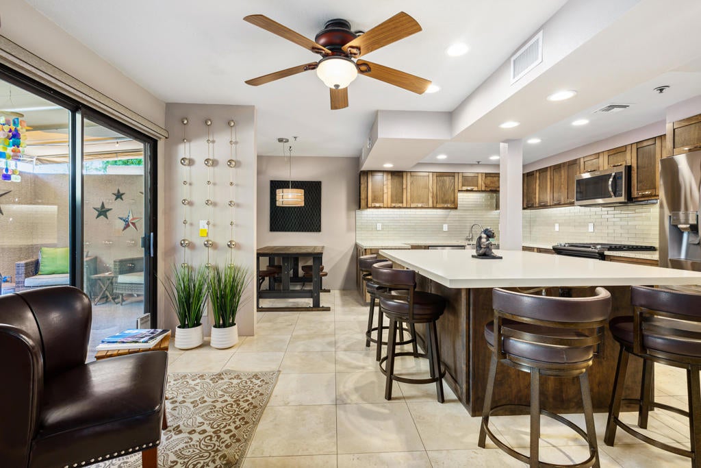 434 Village Square E
