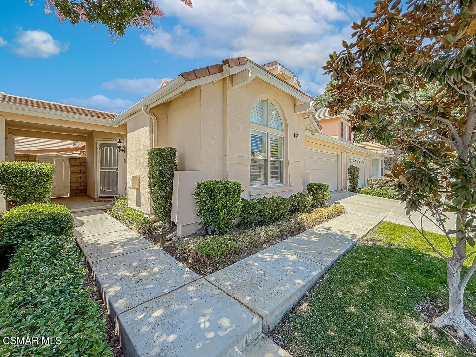 2037 Freesia Avenue