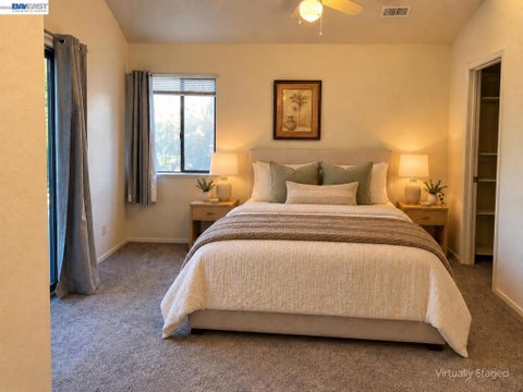 Photo of 21239 GARY DRIVE DR #512E, Hayward, CA 94546 (MLS # 41151605)