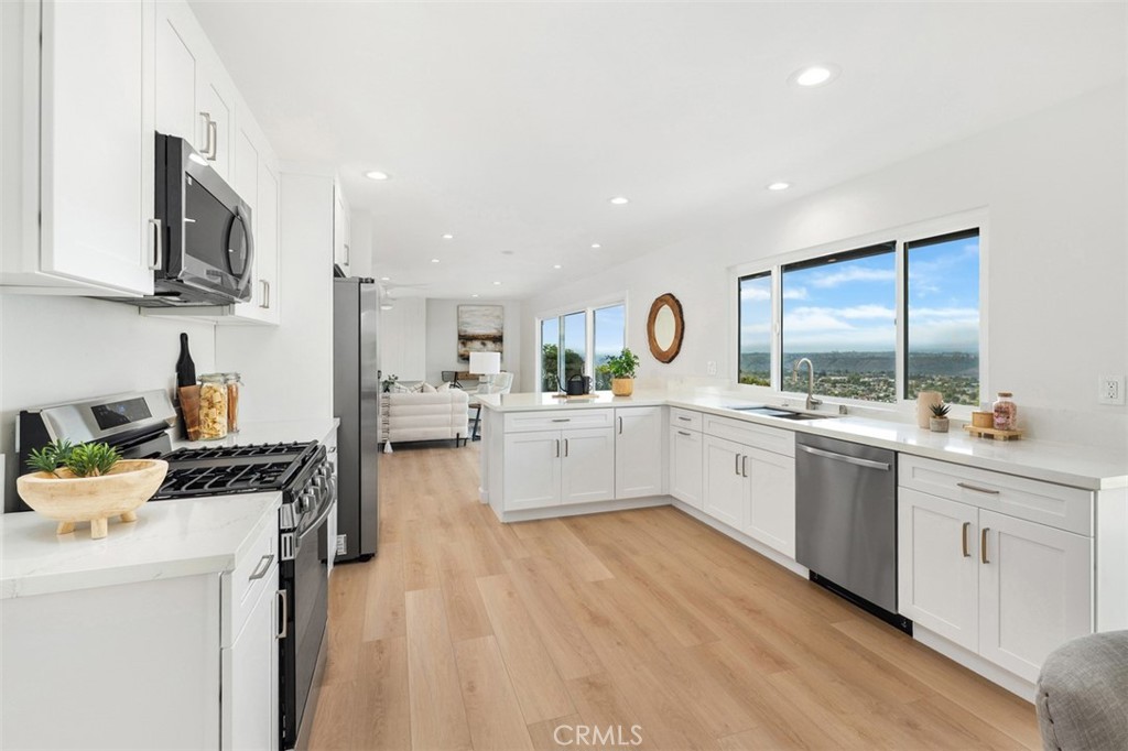 Del Cerro - Residential