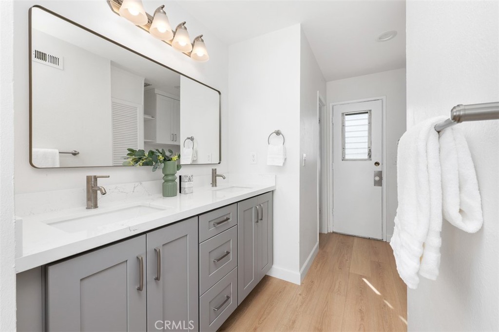 Del Cerro - Residential