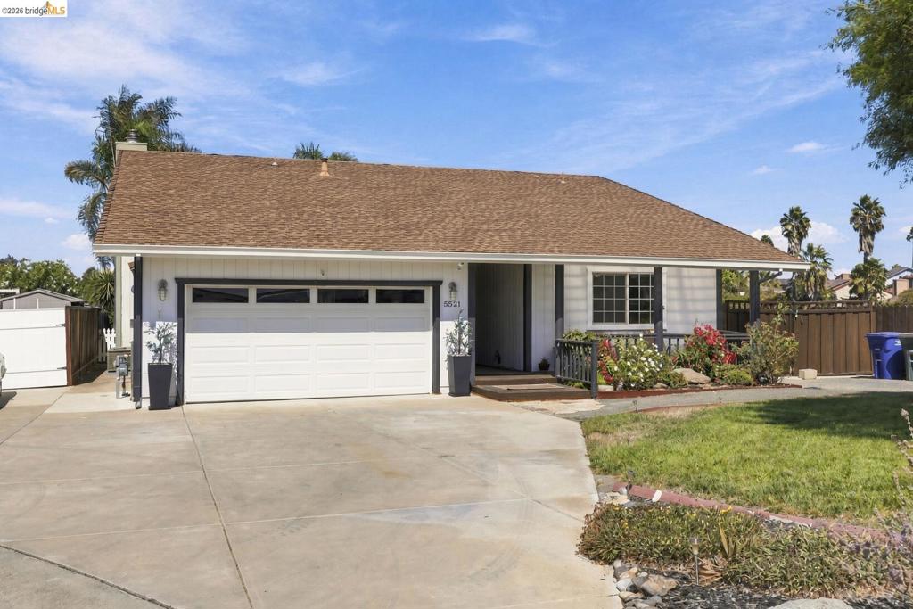 5521 Starboard Ct