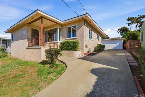 Photo of 4315 W Overlook Dr, San Diego, CA 92115 (MLS # PTP2600146)