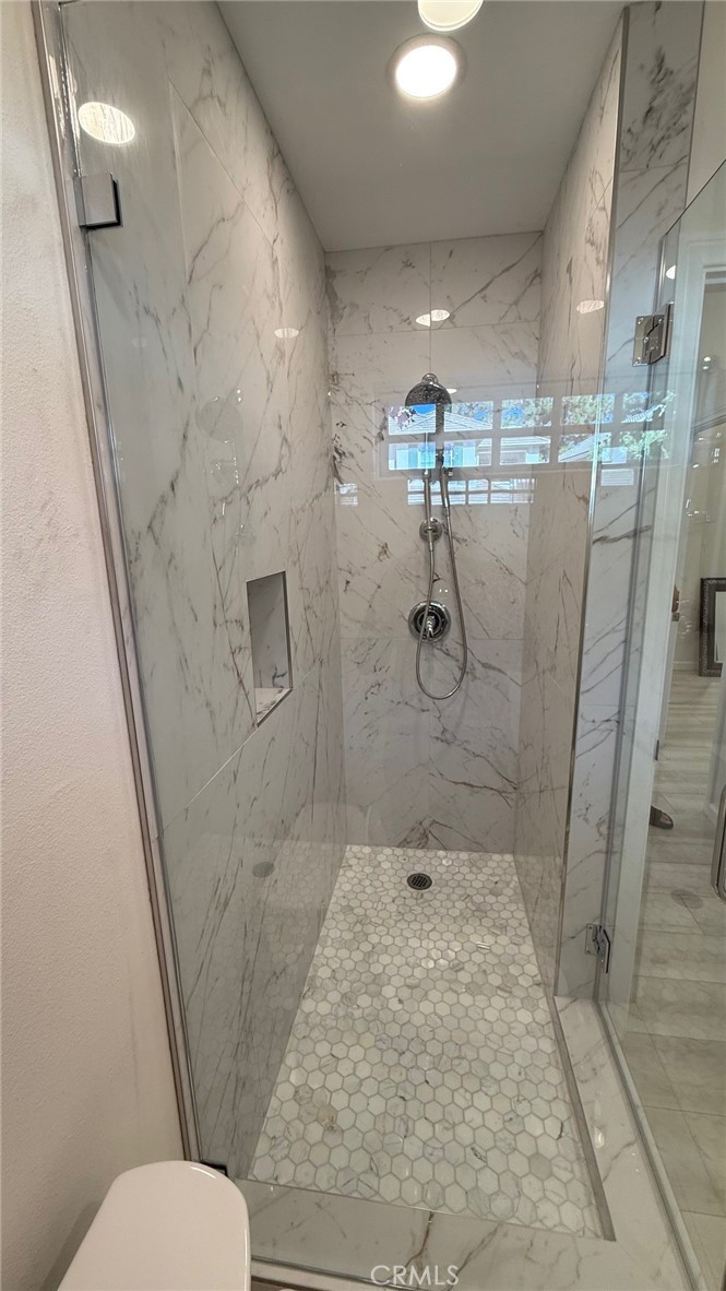 Verdigris (614) - Residential Lease