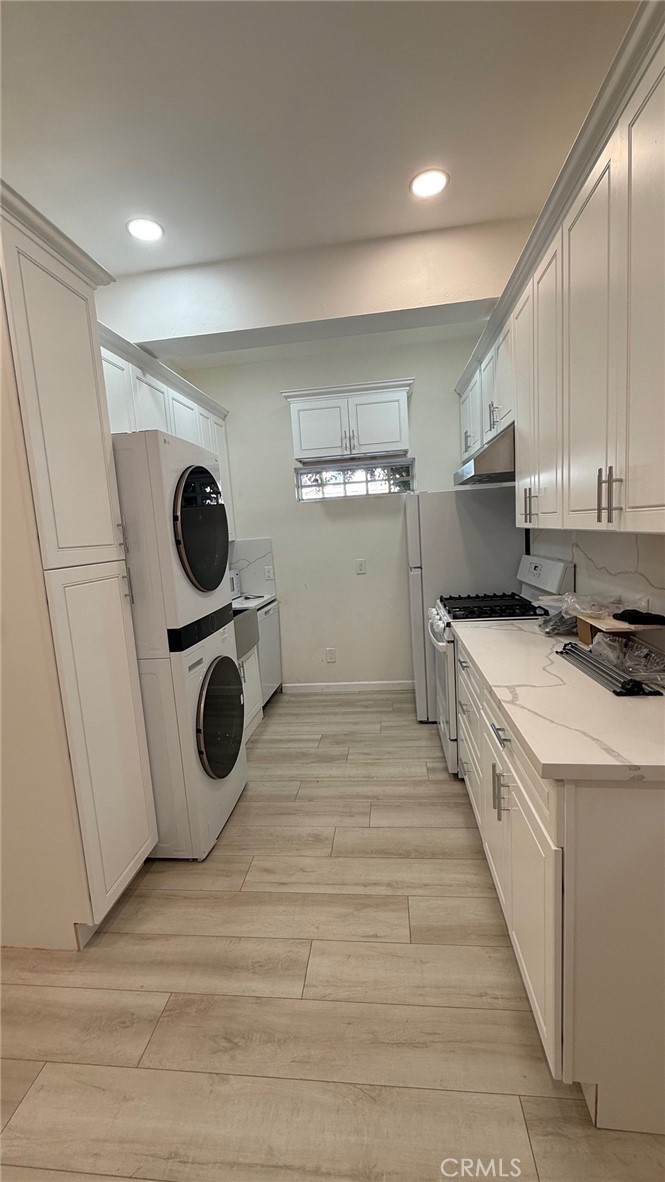 Verdigris (614) - Residential Lease