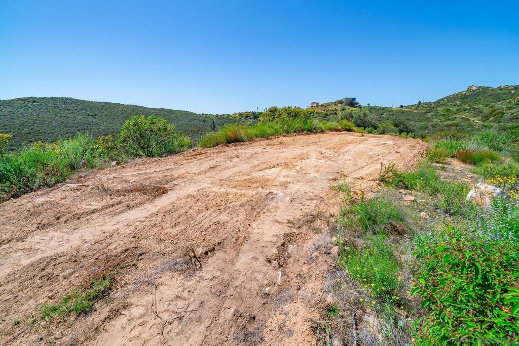 Fallbrook - Land