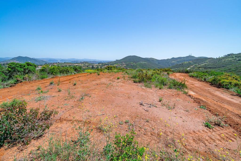 Fallbrook - Land