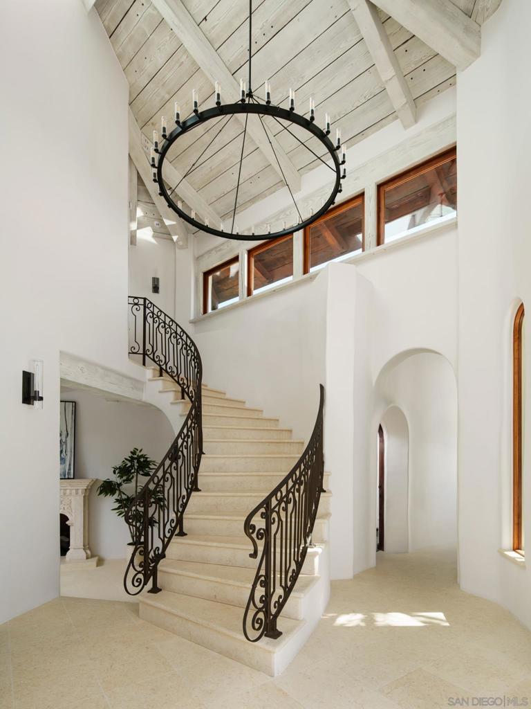 Rancho Santa Fe - Residential