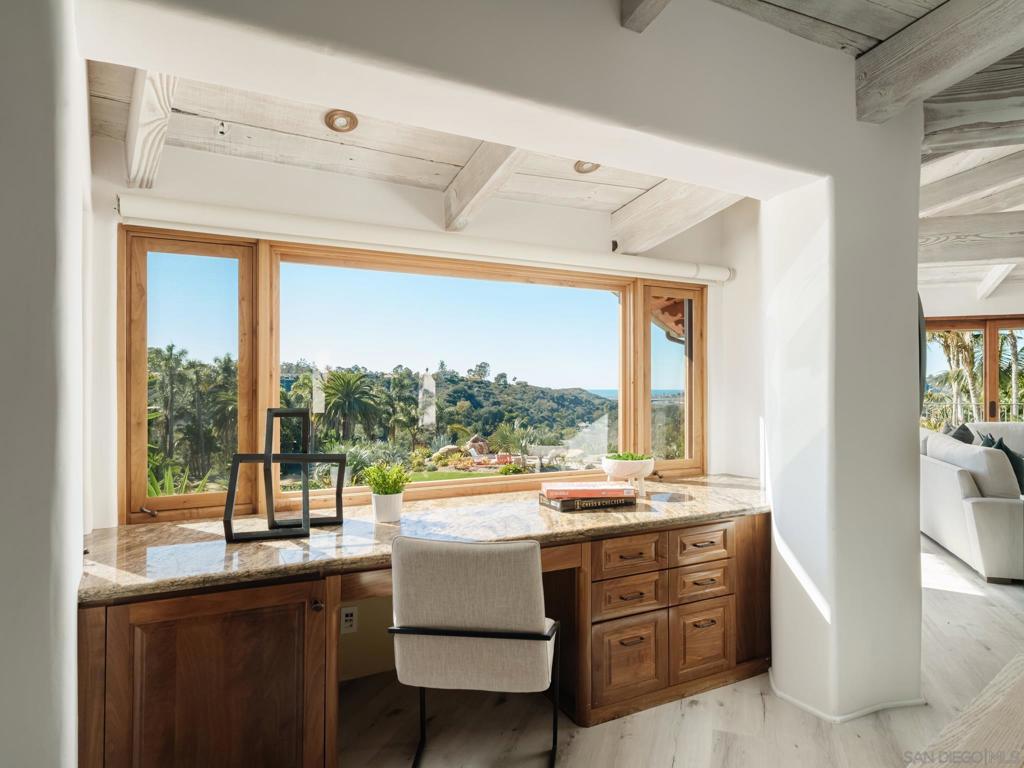 Rancho Santa Fe - Residential