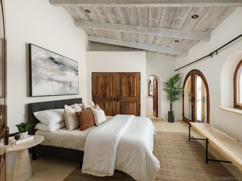 Rancho Santa Fe - Residential