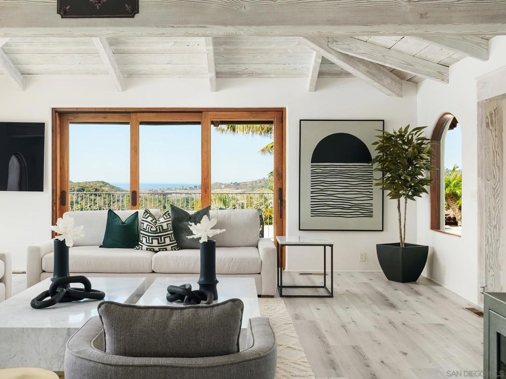 Rancho Santa Fe - Residential