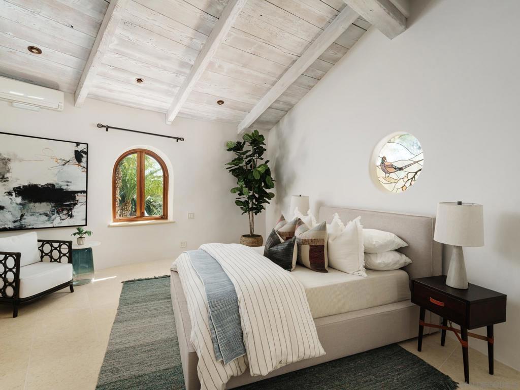 Rancho Santa Fe - Residential