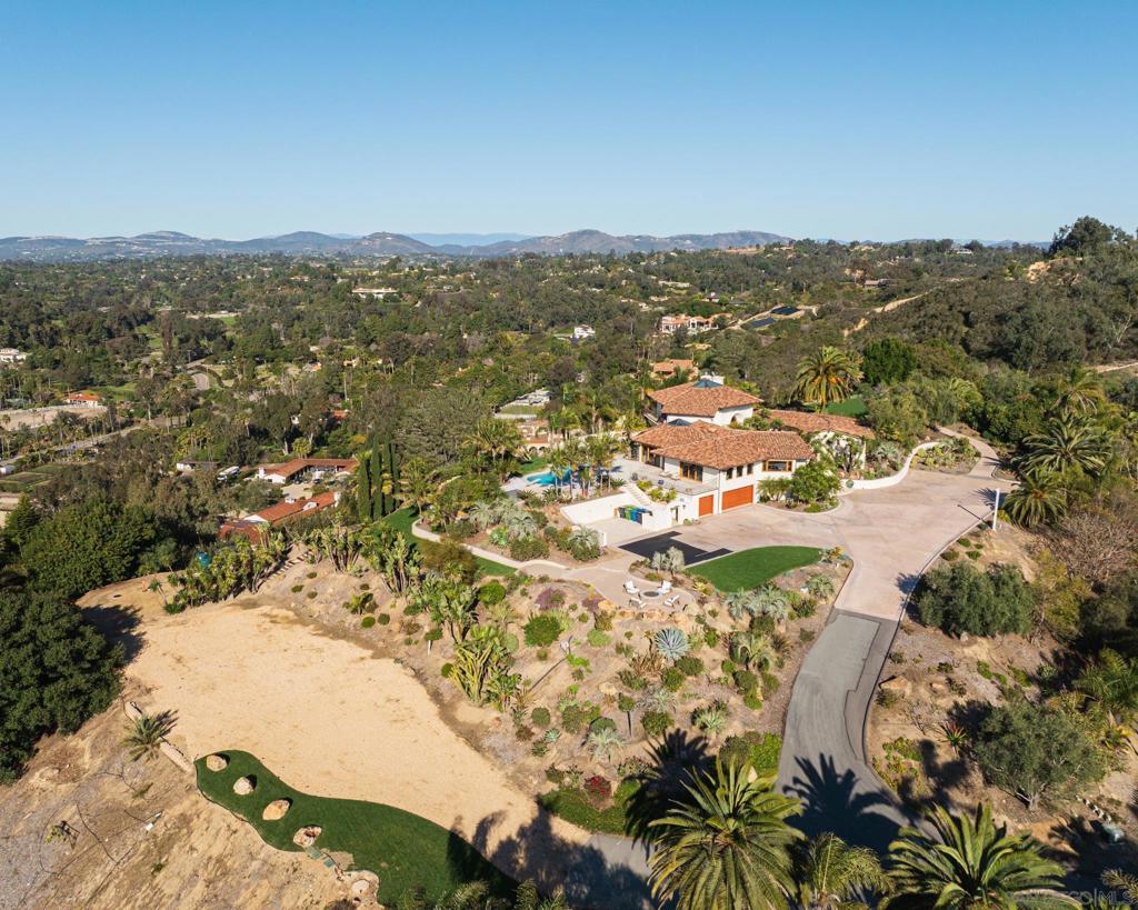 Rancho Santa Fe - Residential