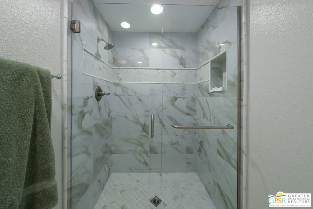 Canyon South 3 - Residential