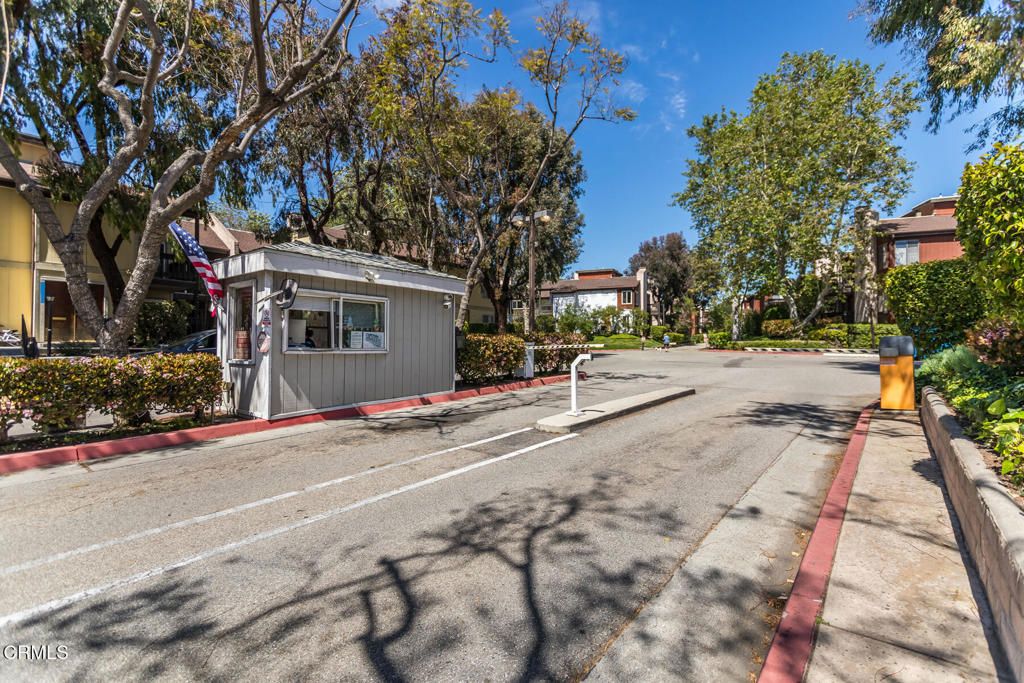 Photo of 4944 Maytime Lane, Culver City, CA 90230 (MLS # P1-24817)