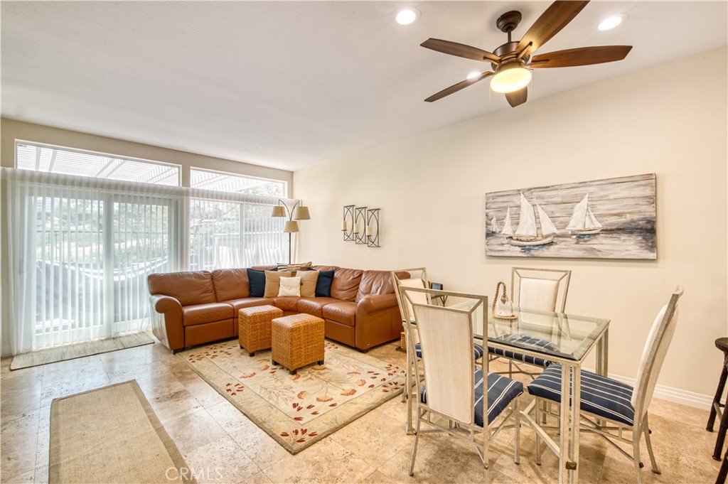 102 Stoney Pointe