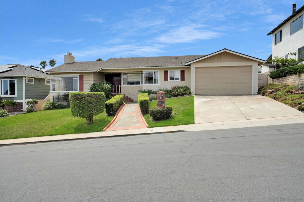 Trust Sale – Welcome to this Point Loma gem with sweeping views of the San Diego Bay. This 2-bedroom, 2-bath, 1,645 sq. ft. home is in good condition with abundant potential to update. In addition to the two bedrooms, there is a bonus room off the living room that can serve as a third bedroom, studio, or playroom. Inside you’ll also find bright living areas, central vacuuming, extensive built-in storage, and an ample sunroom ideal for indoor gardening, lounging, or play. While the backyard has no views, it offers alley access, a trellis for gardening, and space for activities. Garage setup includes a front attached 2-car garage plus a detached 4-car garage with higher-than-average clearance and a workshop room, along with an extra parking spot next to the backyard. The rear garage area also presents prime ADU potential with its own parking and direct alley access. All just minutes from marinas, shopping, dining, and the best of Point Loma living.