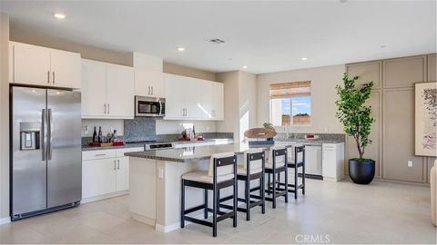 7486 Bucknell Avenue Hesperia CA 92345