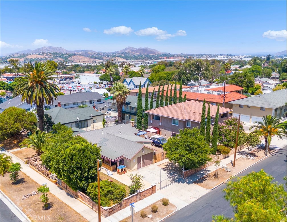 An exceptional opportunity to acquire a 3-unit multifamily property located at 723 Victoria Avenue and 311 E 8th Street in Corona. This versatile property is ideally situated adjacent to the 91 Freeway, just off Main Street, within Corona’s historic “Circle”—an area central to the city’s charming Grand Boulevard.
This distinctive property encompasses three residences situated on two individual adjacent parcels combining for a substantial total lot size of ±10,455 square feet. The offering includes a classic 1924 two-bedroom, one-bathroom home on one parcel, alongside a modern 2010 duplex on an adjacent parcel. The contemporary duplex features an appealing Spanish tile roof, and all residences are complemented by inviting outdoor areas with mature landscaping and vibrant palm trees. The standalone home provides enhanced privacy with its brick-gated yard and an attached garage. Each duplex unit offers the convenience of an attached two-car garage, with the downstairs unit further benefiting from a spacious, landscaped front yard. The upstairs duplex unit boasts a spacious private patio. All three residences come fully equipped with kitchens, individual AC/heating, window coverings, and washer/dryer hook-ups.
The property is in close proximity to Corona Regional Medical Center and diverse shopping centers, theaters, restaurants, trendy shops, and outdoor malls. Riverside County features a robust and growing workforce driven by major regional distribution centers.