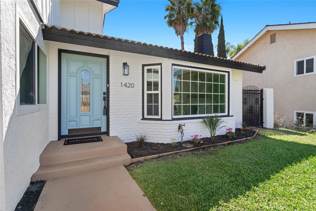 1420 Pine Tree Court