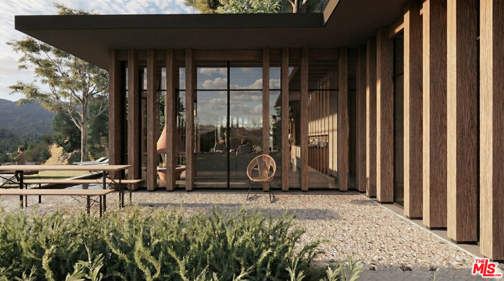 2088 Topanga Skyline Drive