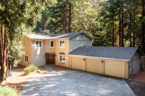 23489 Hutchinson Road, Los Gatos, CA 95033 - MLS#: ML82018646