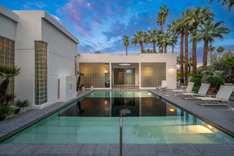 Photo of 520 W ViA Lola, Palm Springs, CA 92262 (MLS # 219131464DA)
