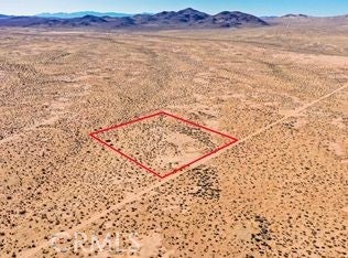 21353 Riverview Rd, Hinkley, CA 92347