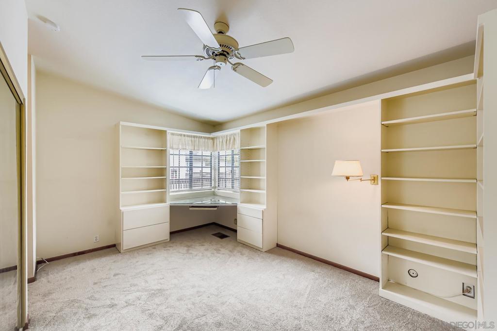 8840 Villa La Jolla Dr 304