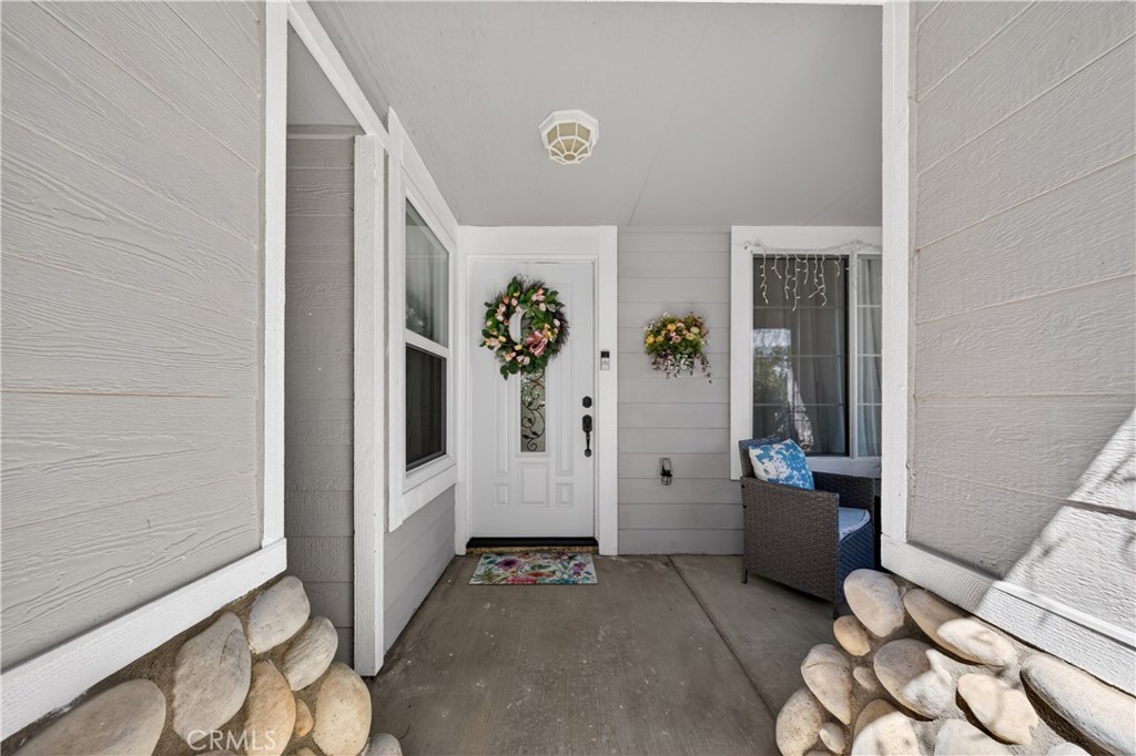 40533 La Quinta Court