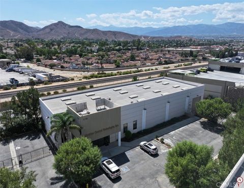 Photo of 210 Crouse St, Corona, CA 92879 (MLS # IG25241864)