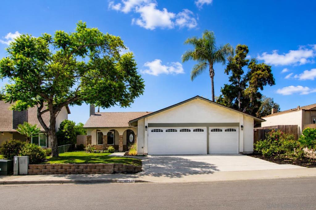 1021 Hazen DR