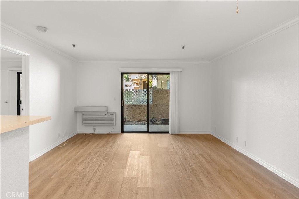 4788 Lakeview 48
