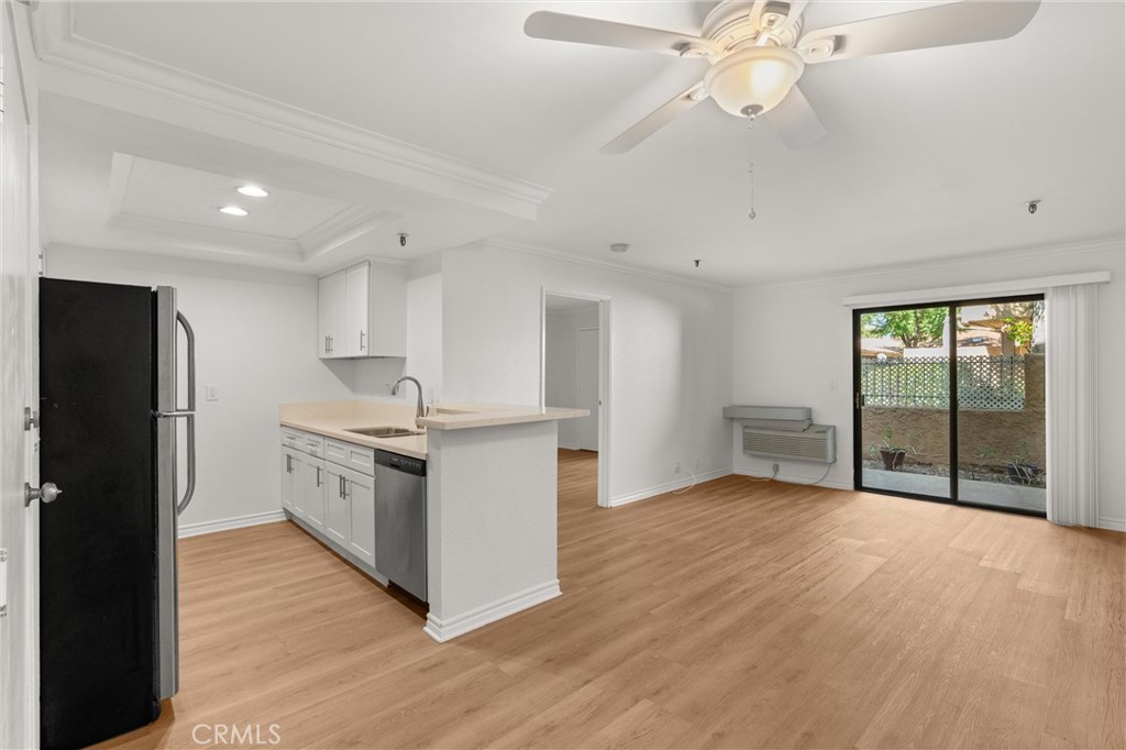4788 Lakeview 48