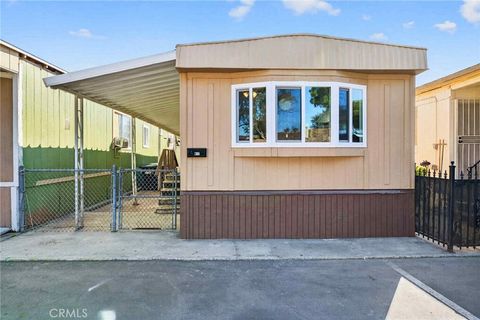 6656 E Rosecrans N12 Paramount CA 90723